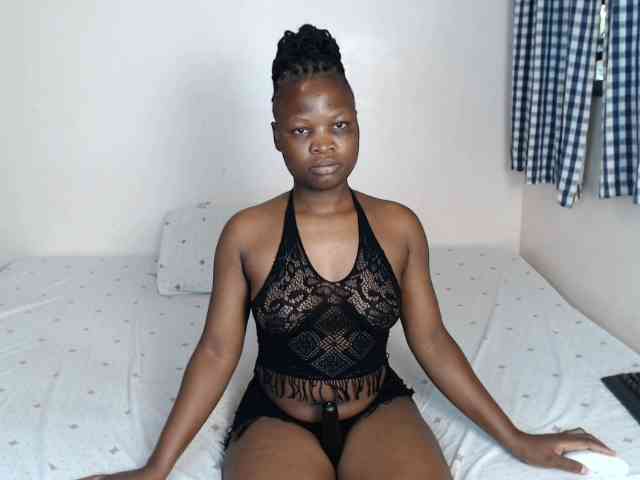 Crystalxebony webcam