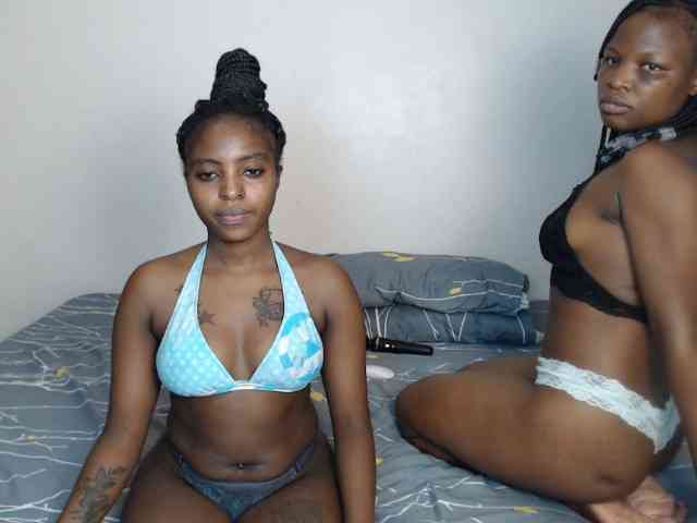 Crystalxebony webcam