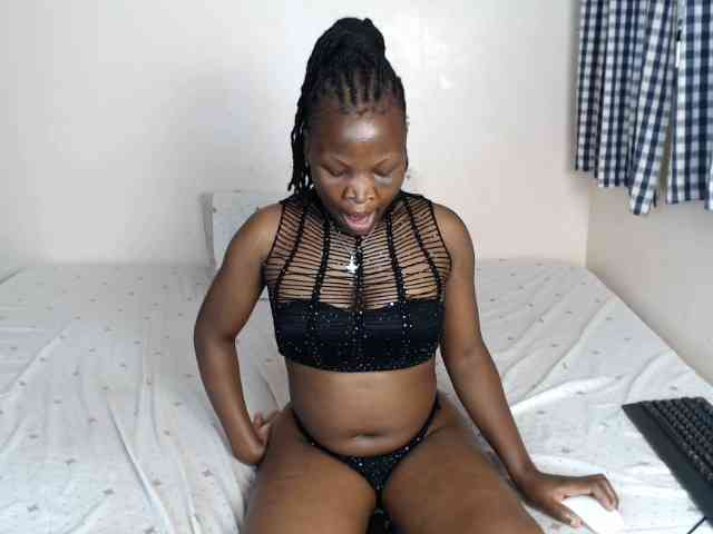 Crystalxebony webcam