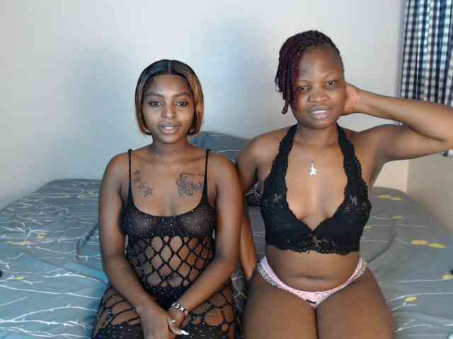 Crystalxebony webcam