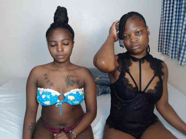 Crystalxebony webcam