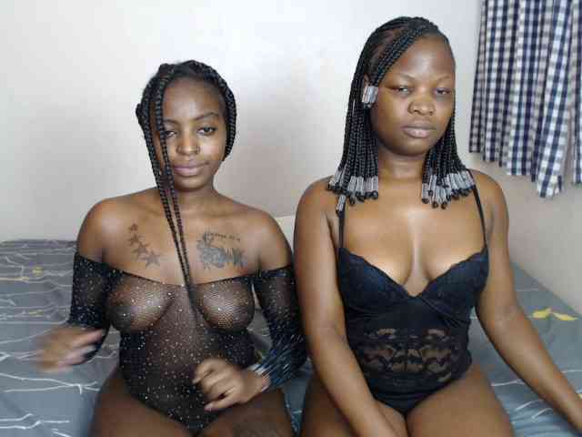 Crystalxebony webcam