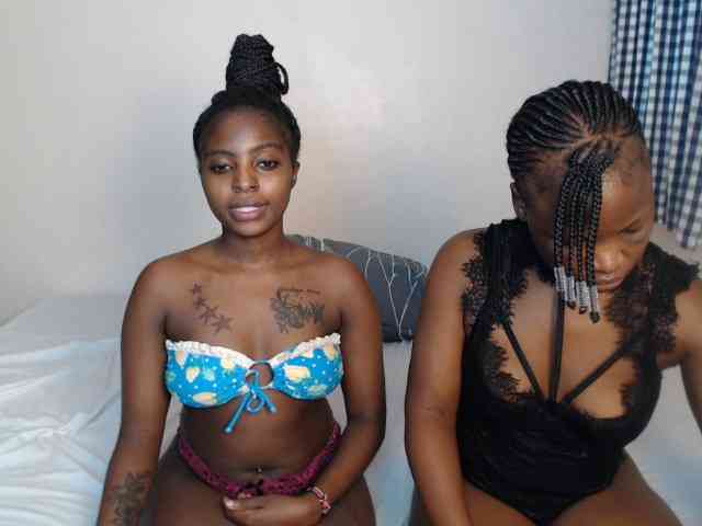Crystalxebony webcam