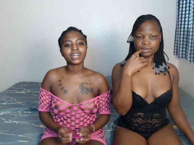 Crystalxebony webcam