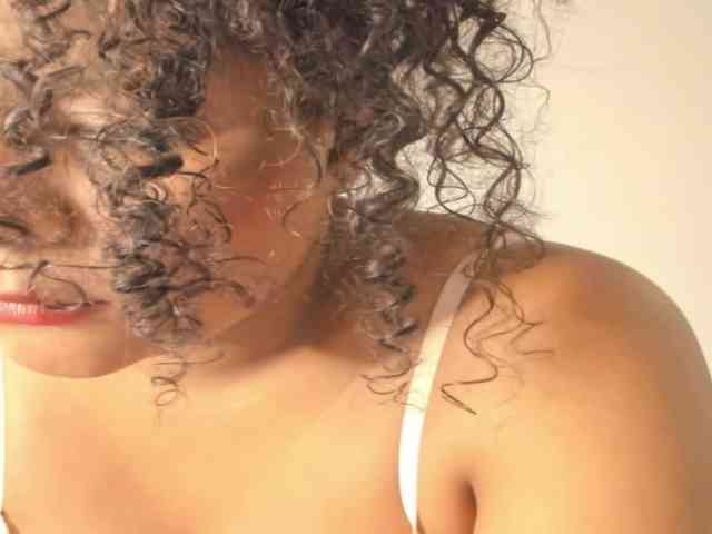 CarolinnaGomez webcam