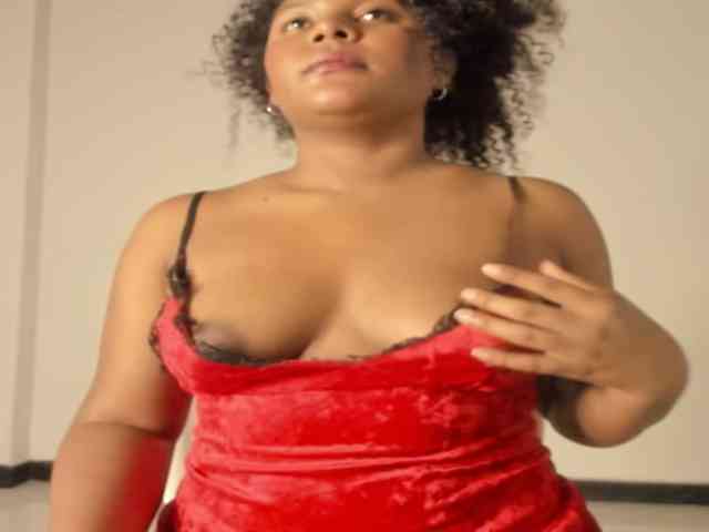 CarolinnaGomez webcam