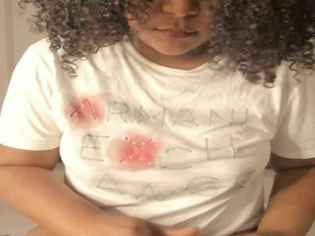 CarolinnaGomez webcam