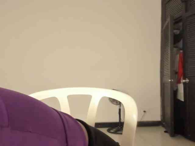 CarolinnaGomez webcam