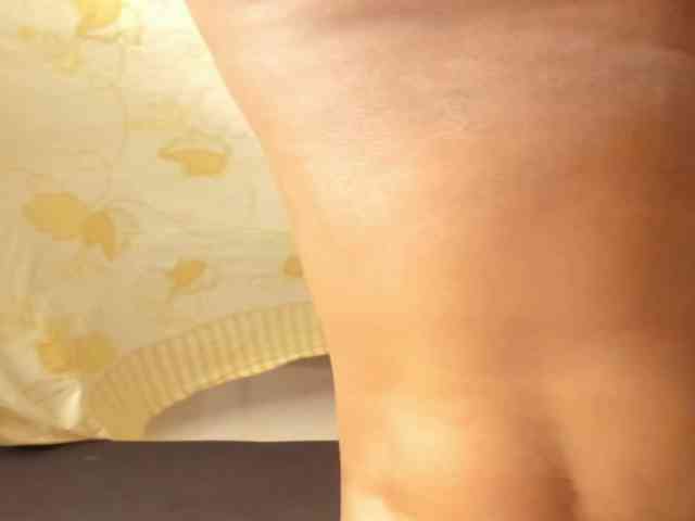 CarolinnaGomez webcam