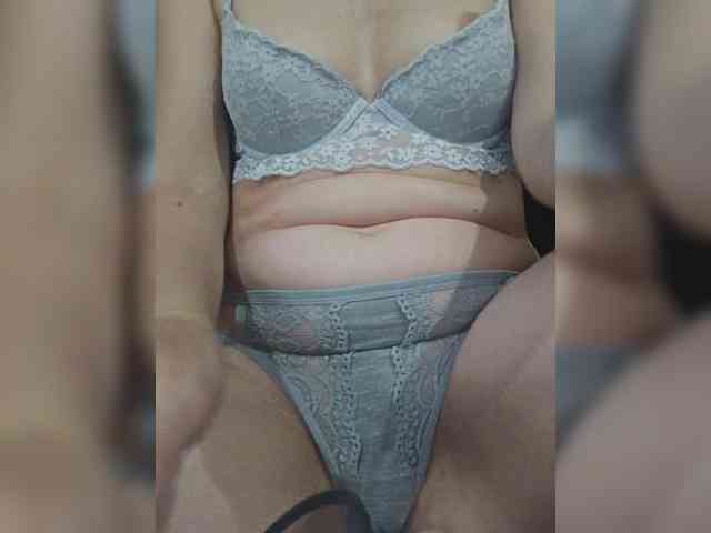 Angela03a webcam