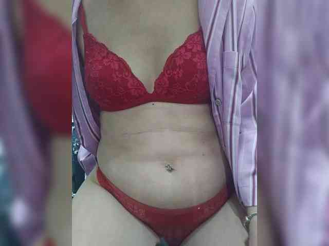 Angela03a webcam