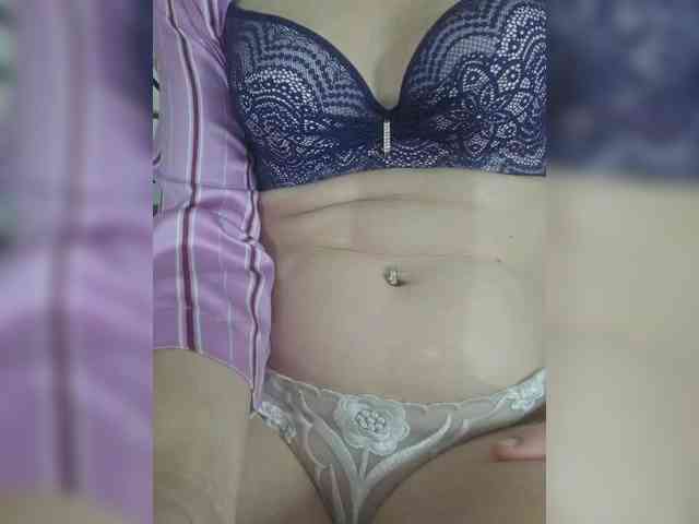 Angela03a webcam