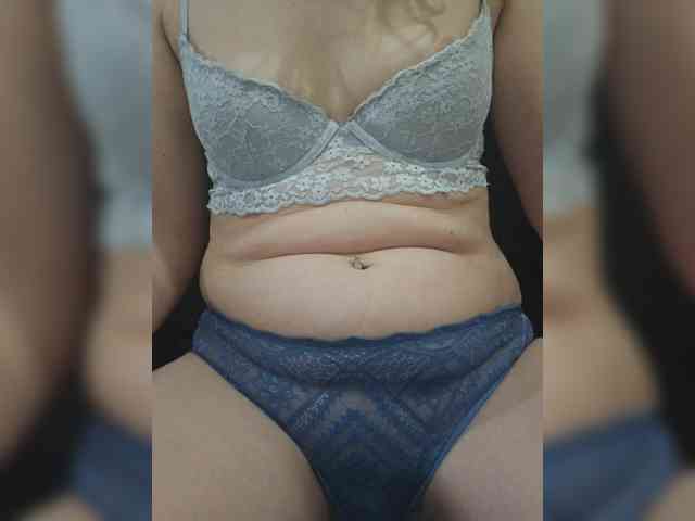 Angela03a webcam