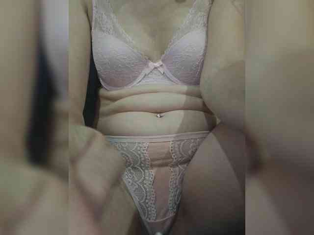 Angela03a webcam