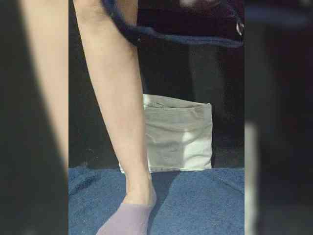 Angela03a webcam