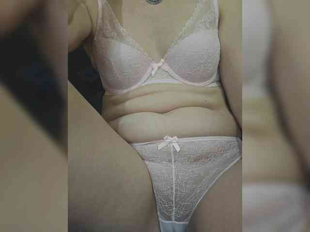 Angela03a webcam