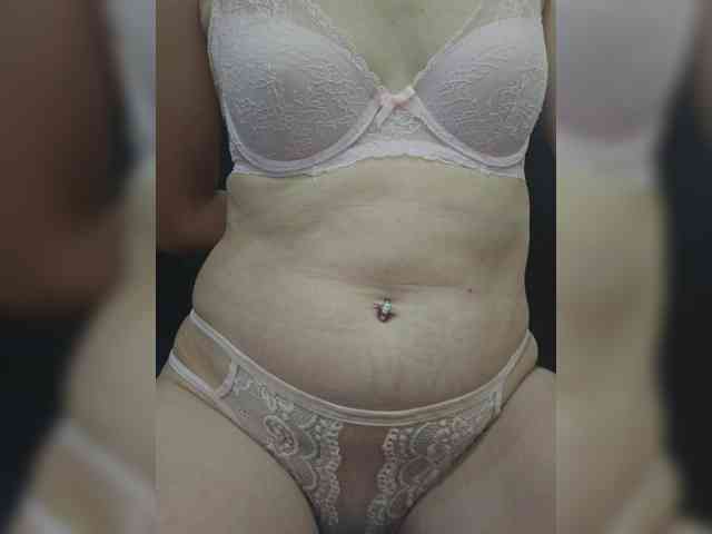 Angela03a webcam