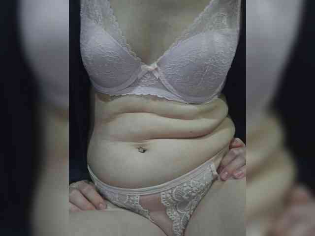 Angela03a webcam