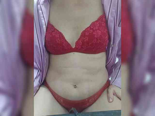 Angela03a webcam