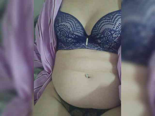 Angela03a webcam