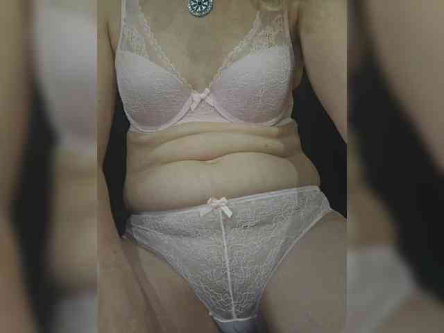 Angela03a webcam