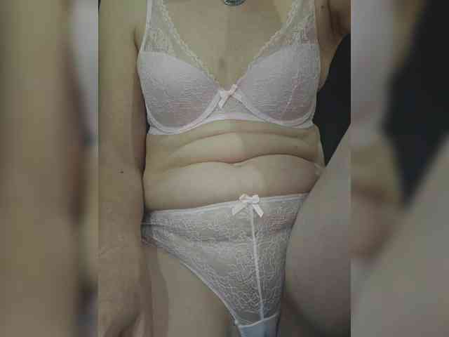 Angela03a webcam