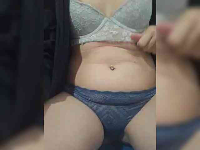 Angela03a webcam