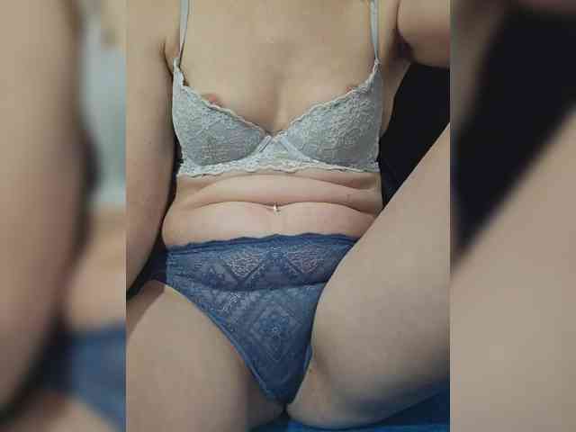 Angela03a webcam