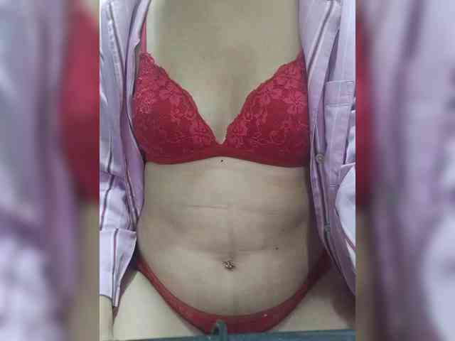 Angela03a webcam