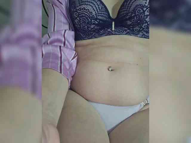 Angela03a webcam