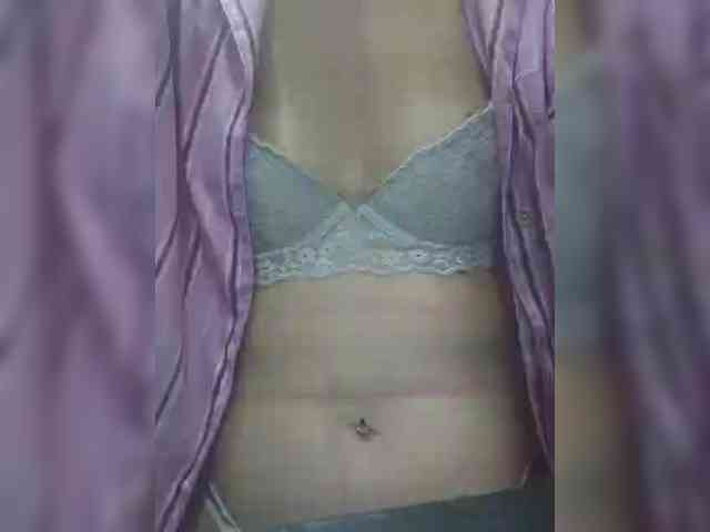 Angela03a webcam