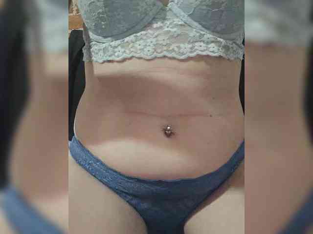 Angela03a webcam