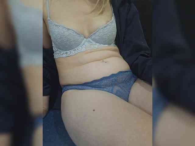 Angela03a