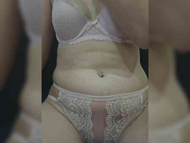 Angela03a webcam