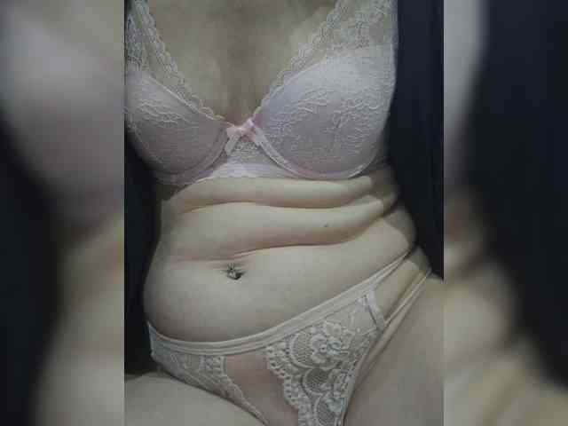 Angela03a Live Webcam on BongaCams