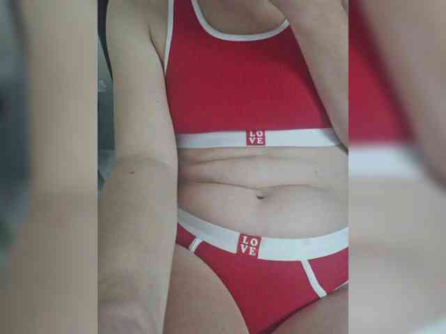 Angela03a webcam