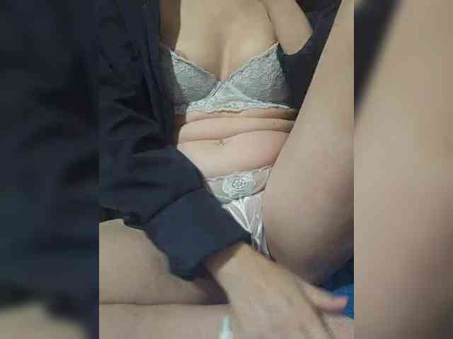 Angela03a webcam