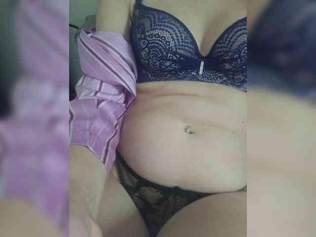 Angela03a webcam
