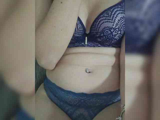Angela03a webcam