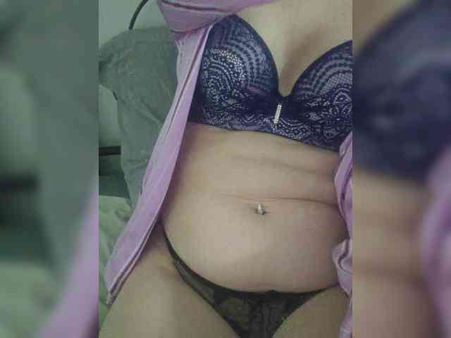 Angela03a webcam