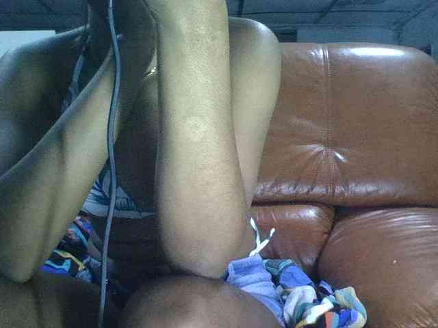 Brenda8824 webcam