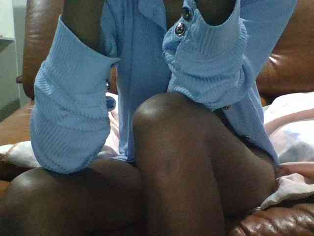 Brenda8824 webcam