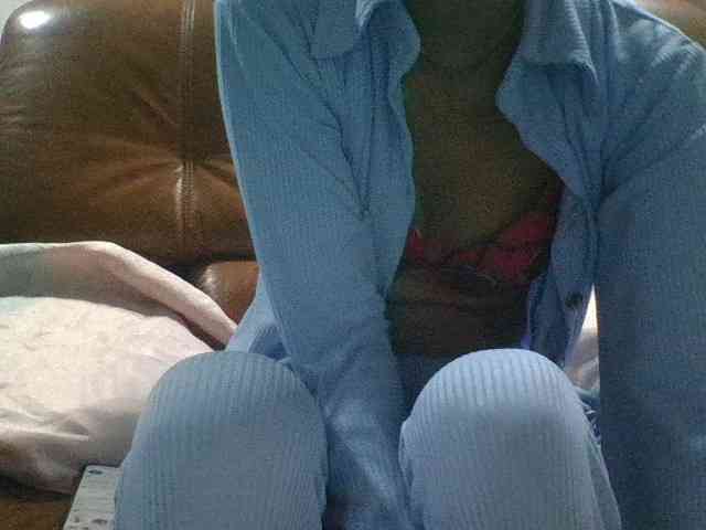 Brenda8824 webcam