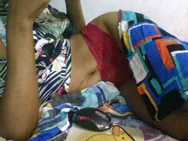 Brenda8824 webcam