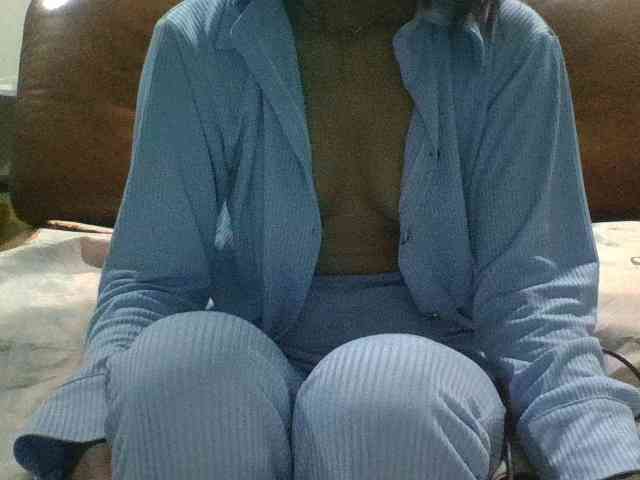 Brenda8824 webcam