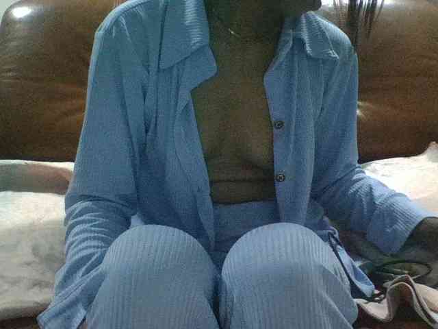 Brenda8824 webcam