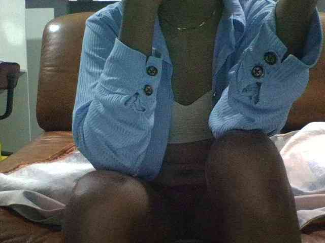 Brenda8824 webcam