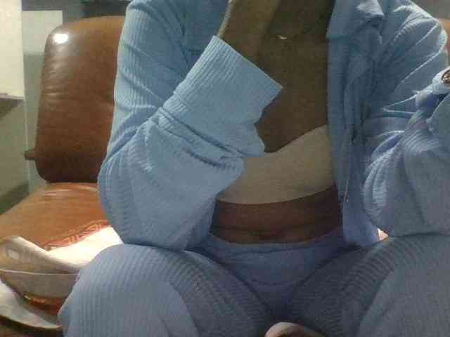 Brenda8824 webcam