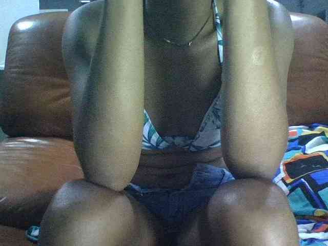 Brenda8824 webcam
