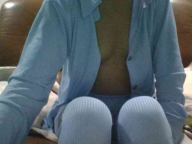 Brenda8824 webcam